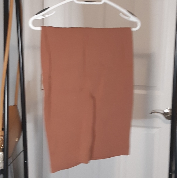 🌺Moving Sale🪴 Aritzia Wilfred Lis Pencil Skirt - Picture 6 of 8